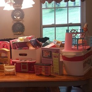 Barbie lot